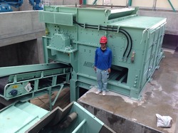 2014-10-18 12.39.57.jpg